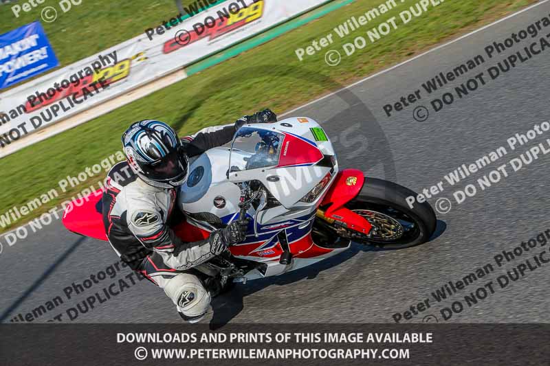 PJM Wedding Photography;enduro digital images;event digital images;eventdigitalimages;mallory park;mallory park photographs;mallory park trackday;mallory park trackday photographs;no limits trackdays;peter wileman photography;racing digital images;trackday digital images;trackday photos